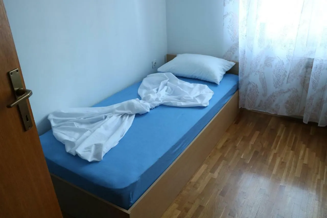 Apartment Apartman Duda Pula